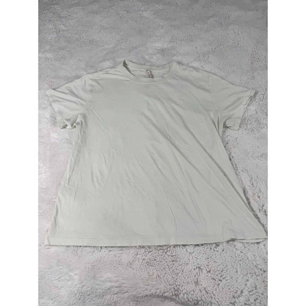 Lululemon Light Yellow T-Shirt | Size 10 | Basic Tee